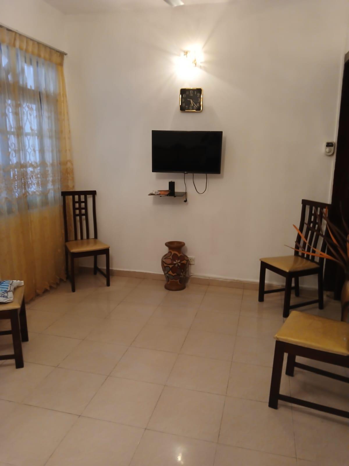 05 Bedroom House for Sale in Colombo 03 – 140 Mn