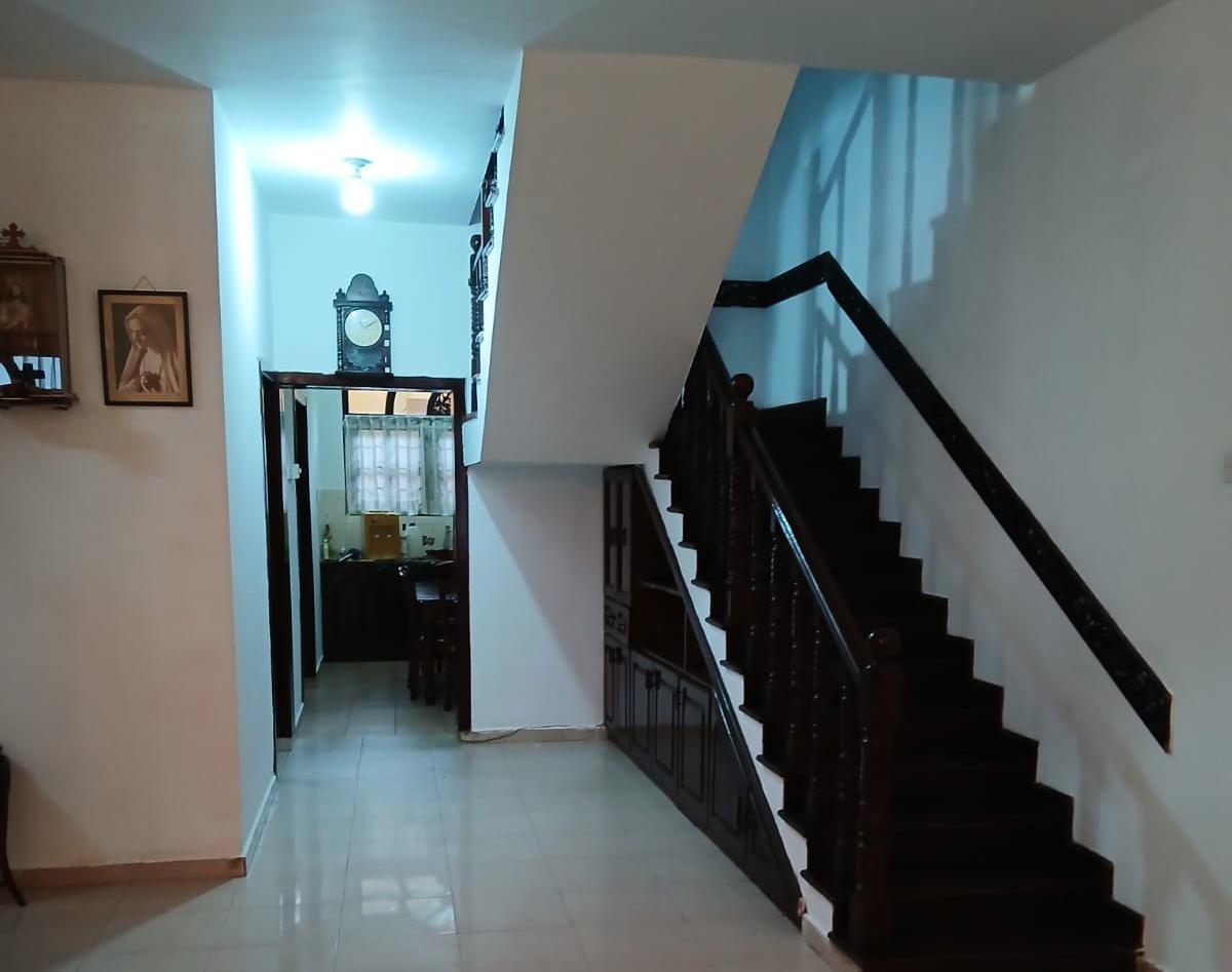 05 Bedroom House for Sale in Colombo 03 – 140 Mn
