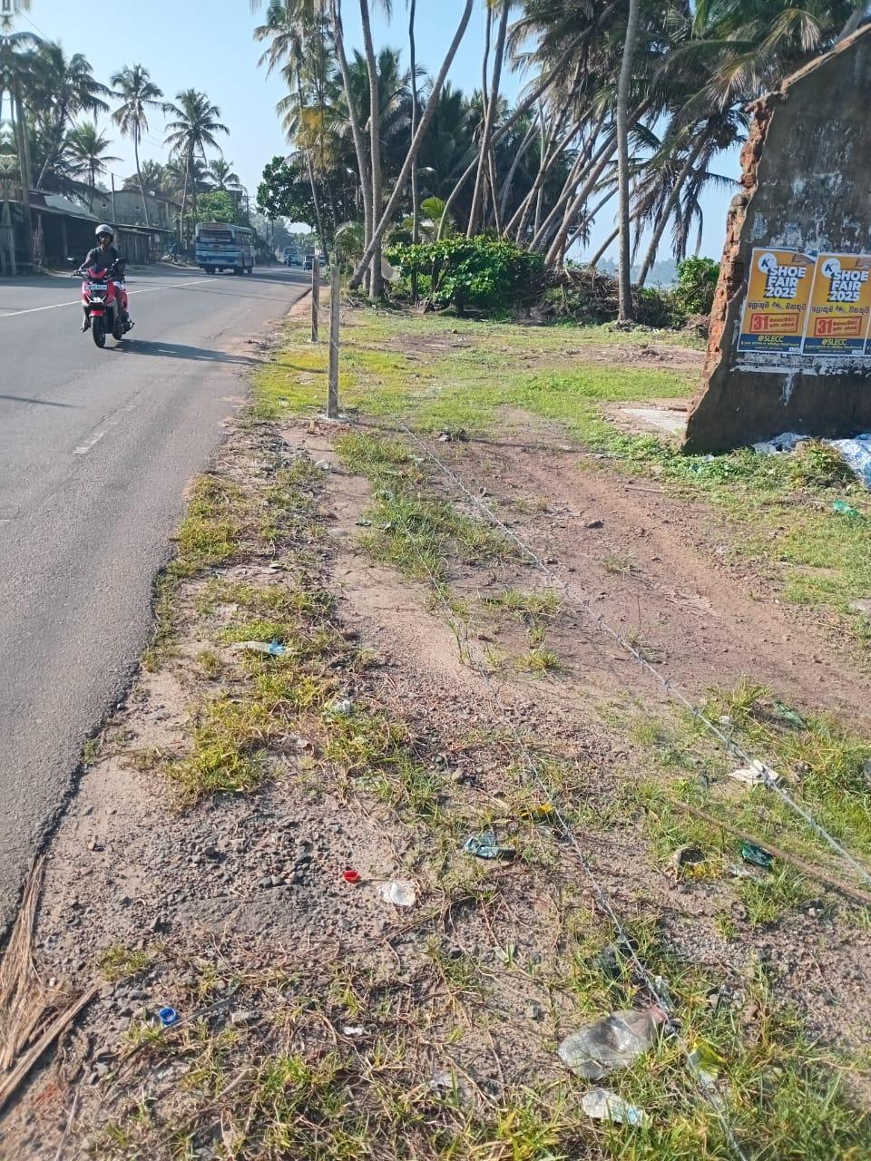 Beachfront Bare Land for Sale – Beruwala-25 Perches- 900,000 Per Perch