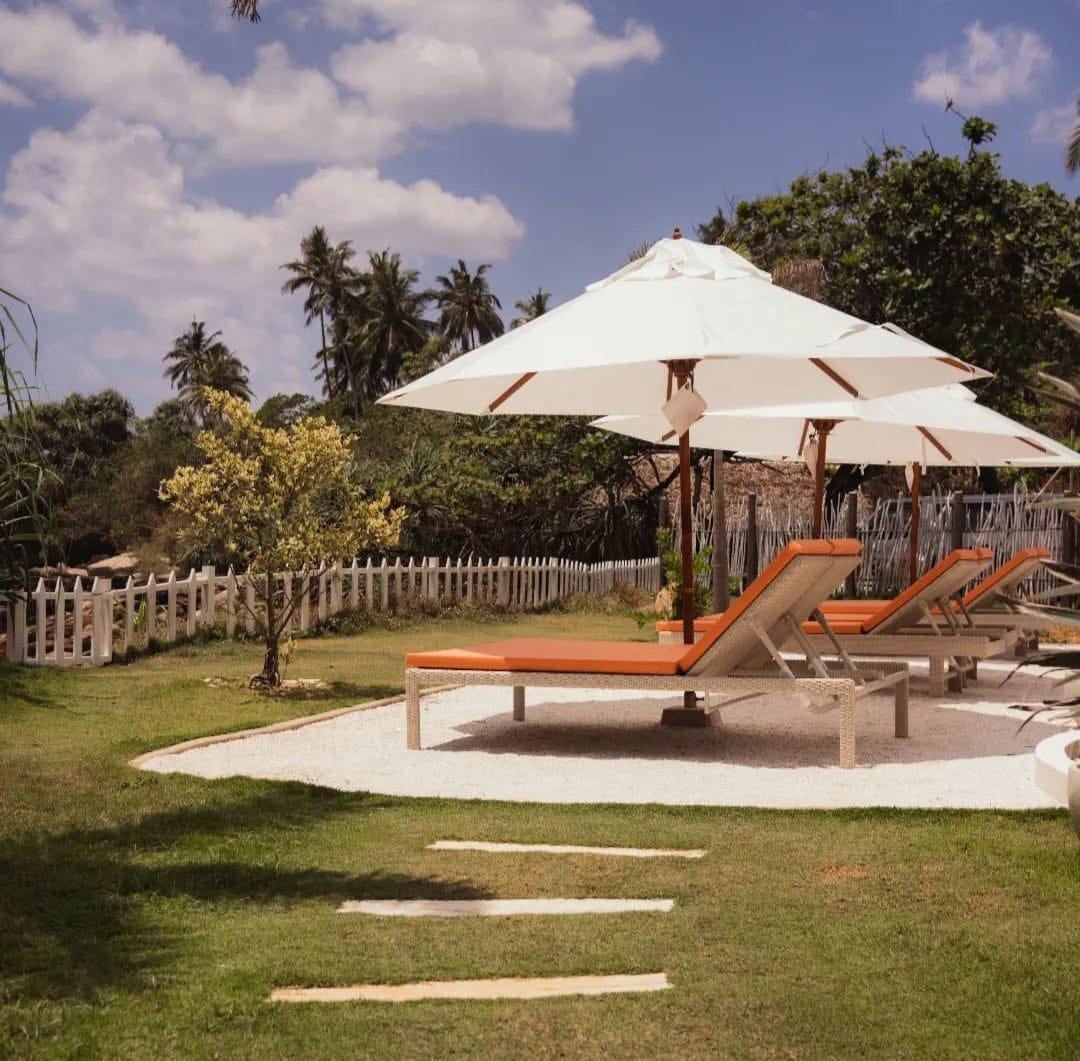 Beachfront Hotel for Sale in Hirikatiya – Prime Investment Opportunity