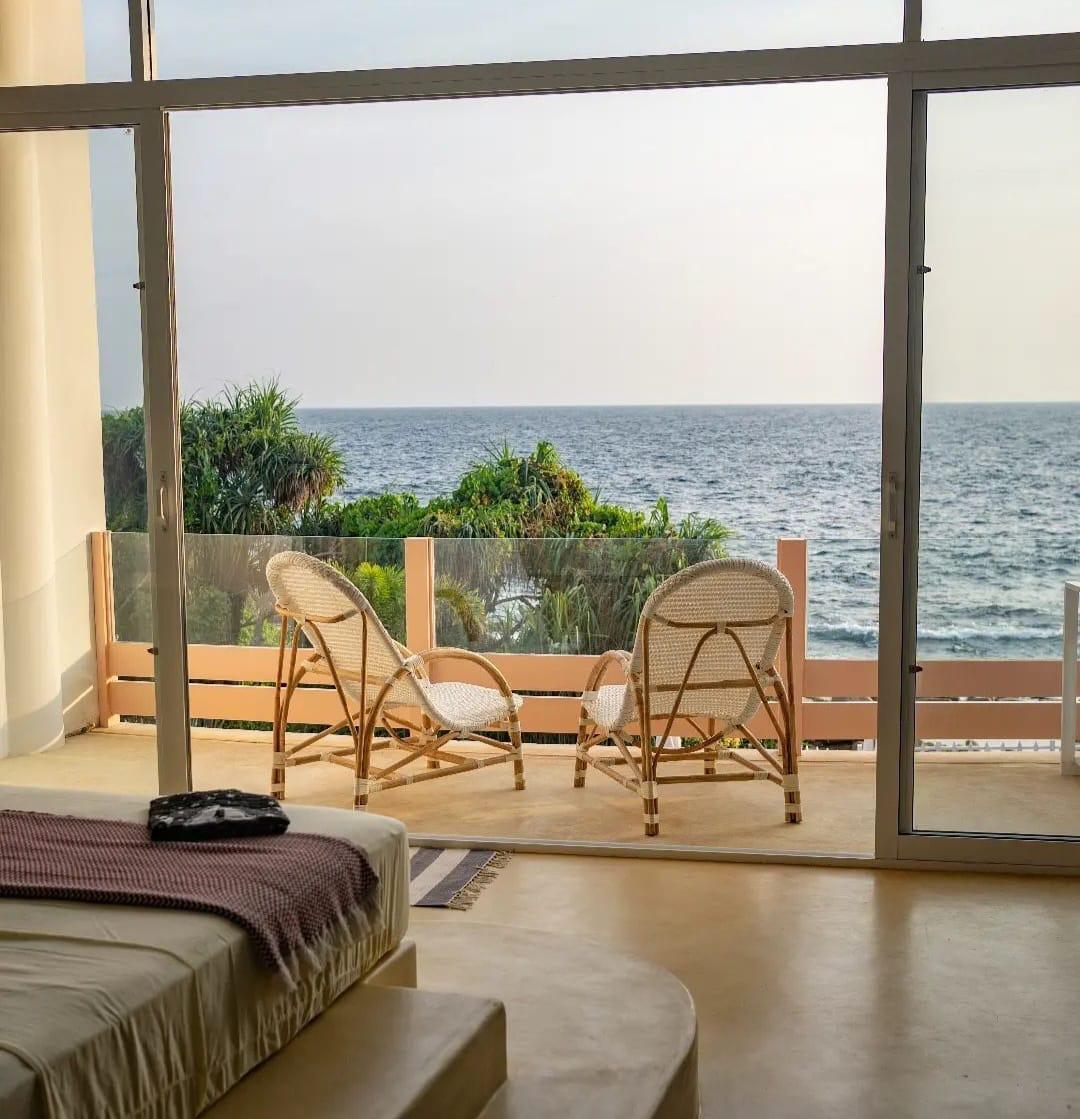 Beachfront Hotel for Sale in Hirikatiya – Prime Investment Opportunity