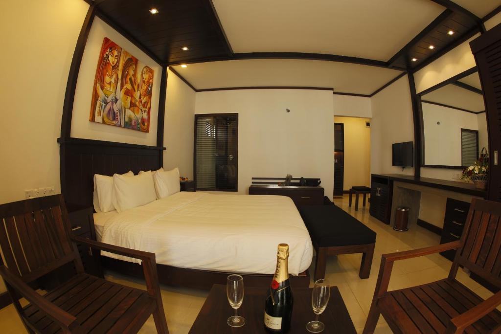 Beachfront Hotel for Sale in Wadduwa – Prime Investment Opportunity
