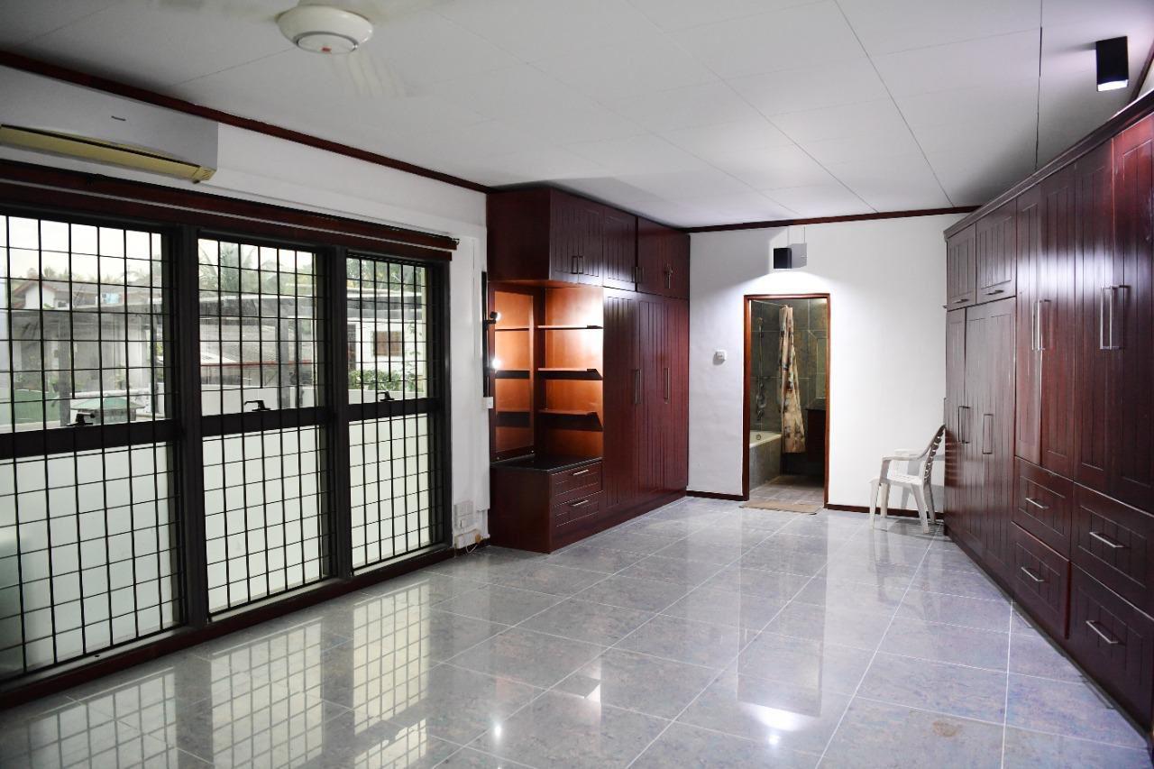 Two-Storey House with Annex for Sale – Nawala Koswatta