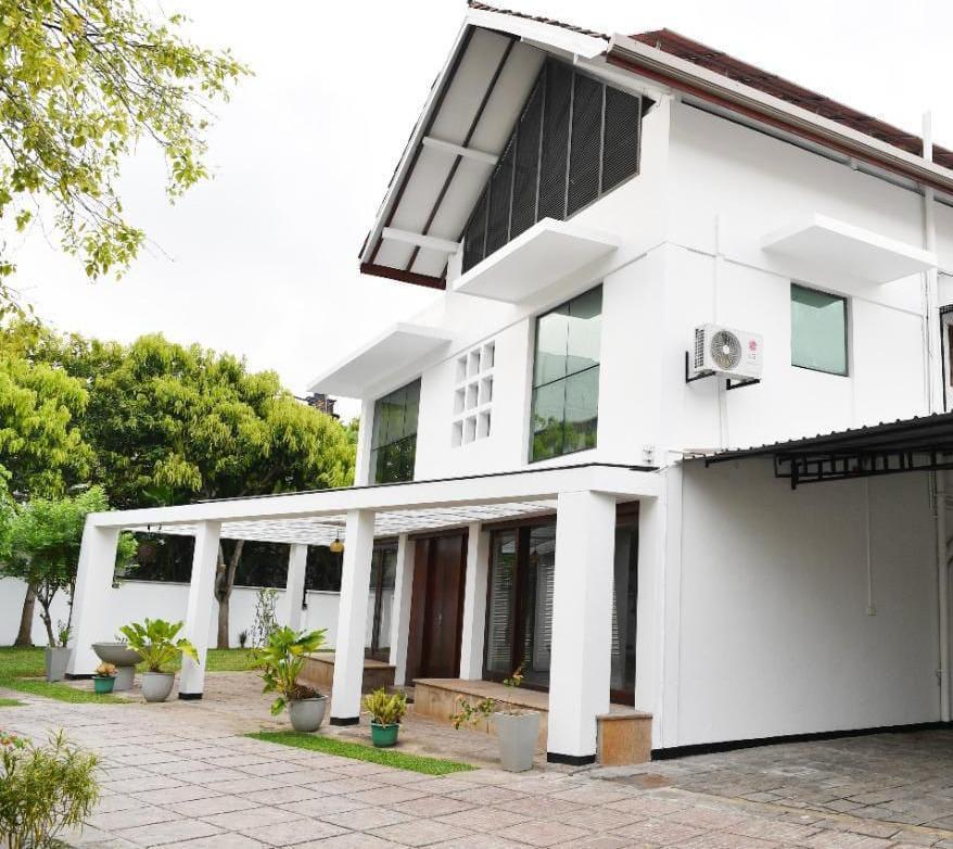 Two-Storey House with Annex for Sale – Nawala Koswatta