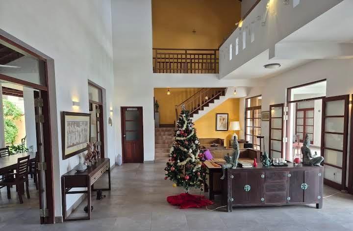 Luxury Hotel For Sale - MIRISSA