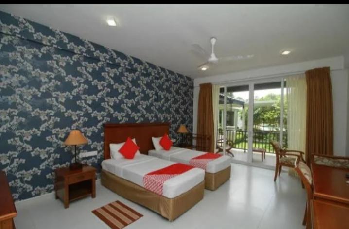 Hotel For Sale - Kalutara