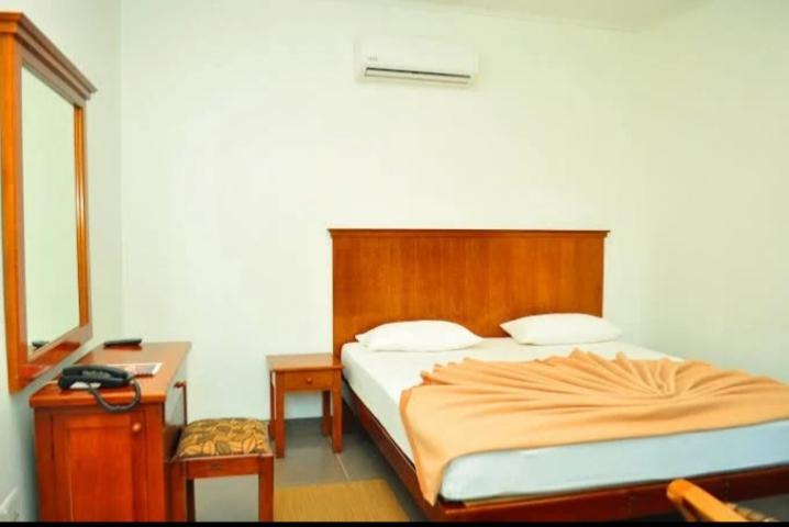 Hotel For Sale - Kalutara