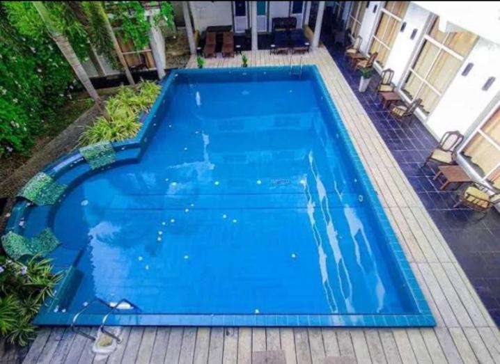 Hotel For Sale - Kalutara