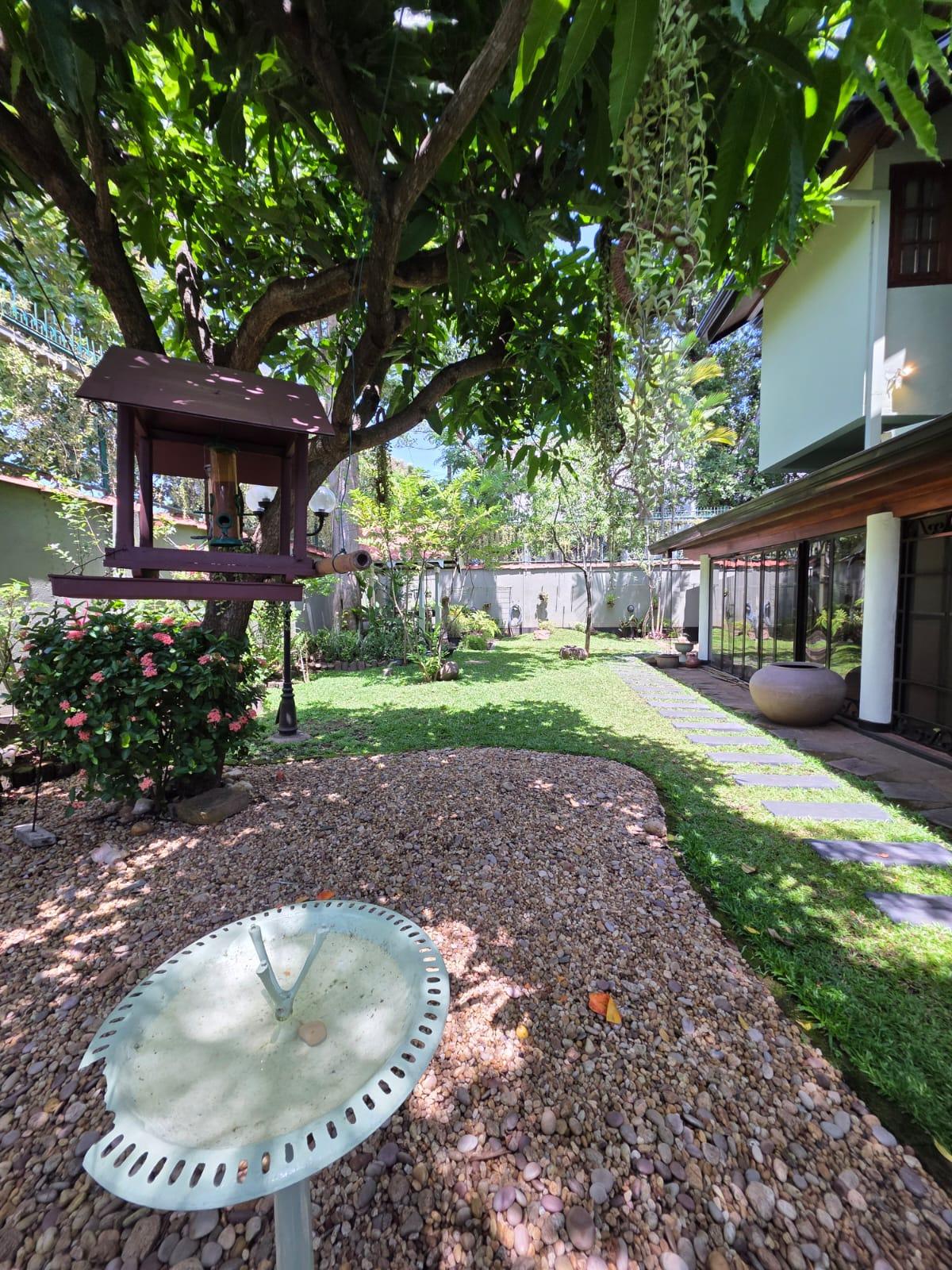 Fully Furnished House - Colombo 05