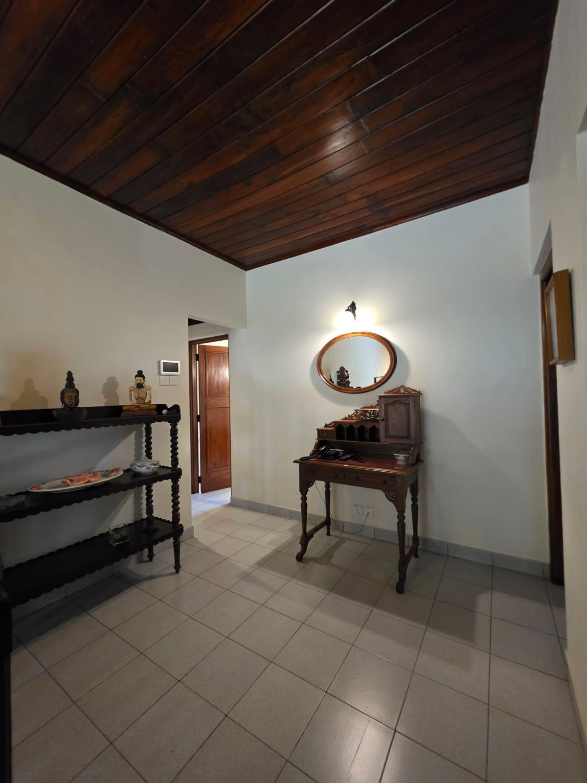 Fully Furnished House - Colombo 05