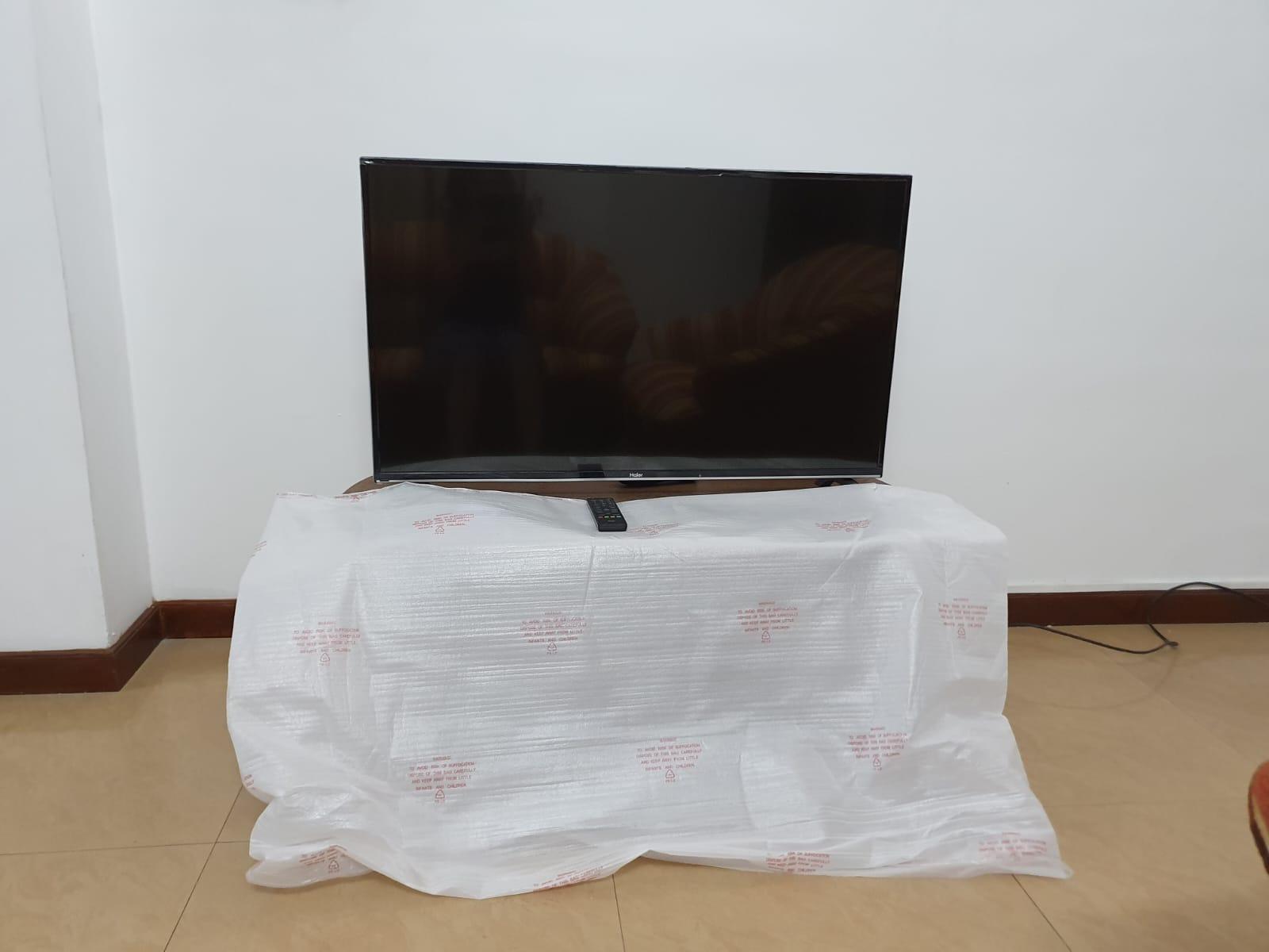 Furnished Apartment Rent, Bambalapitiya - 3 Bedrooms - 200,000 per Month
