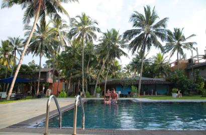 Beachfront Hotel for Sale in Waskaduwa – Prime Investment Opportunity