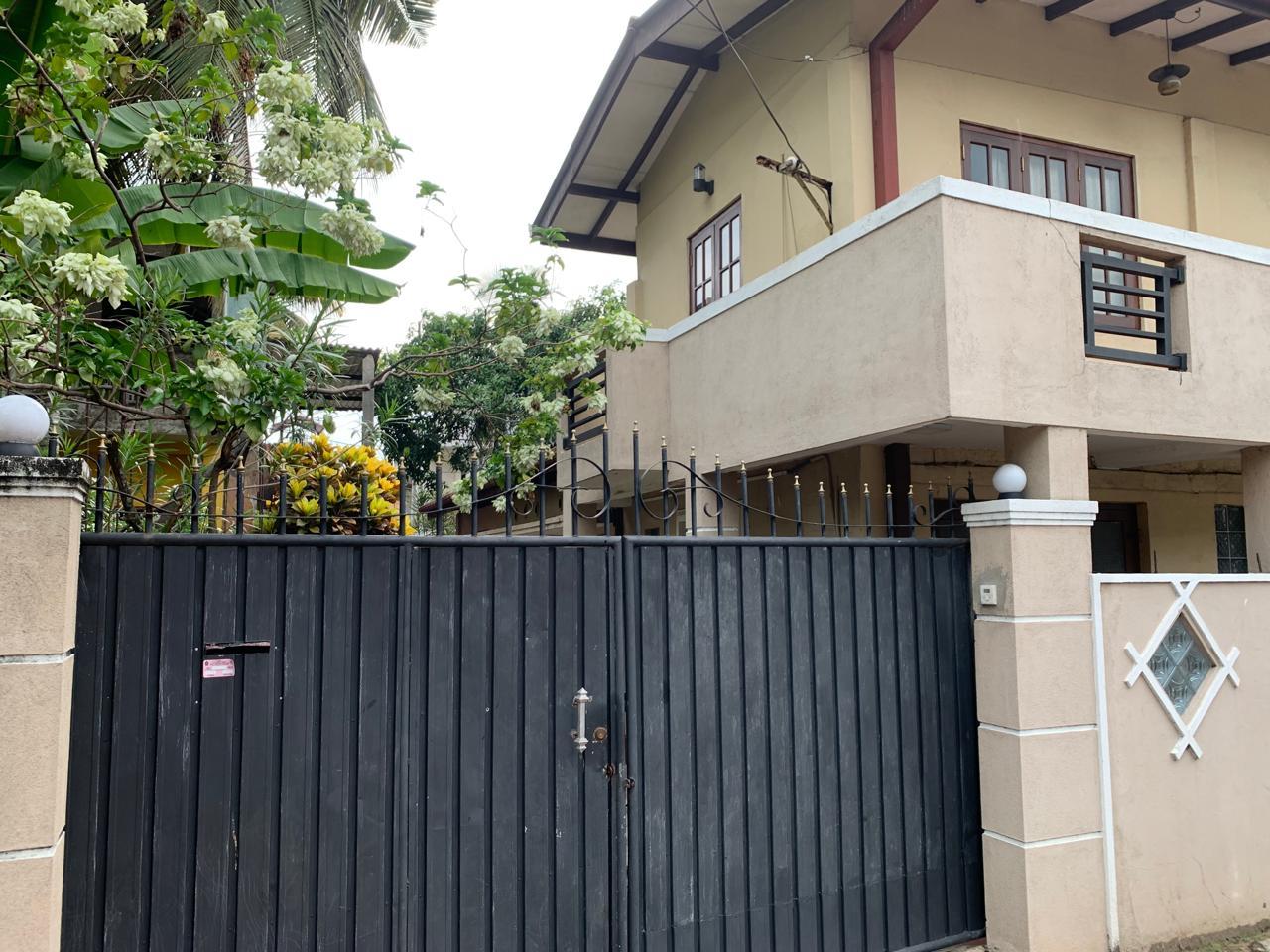 House with Annex for Sale - 15 Perches - 5 Bedrooms - 75 Mn