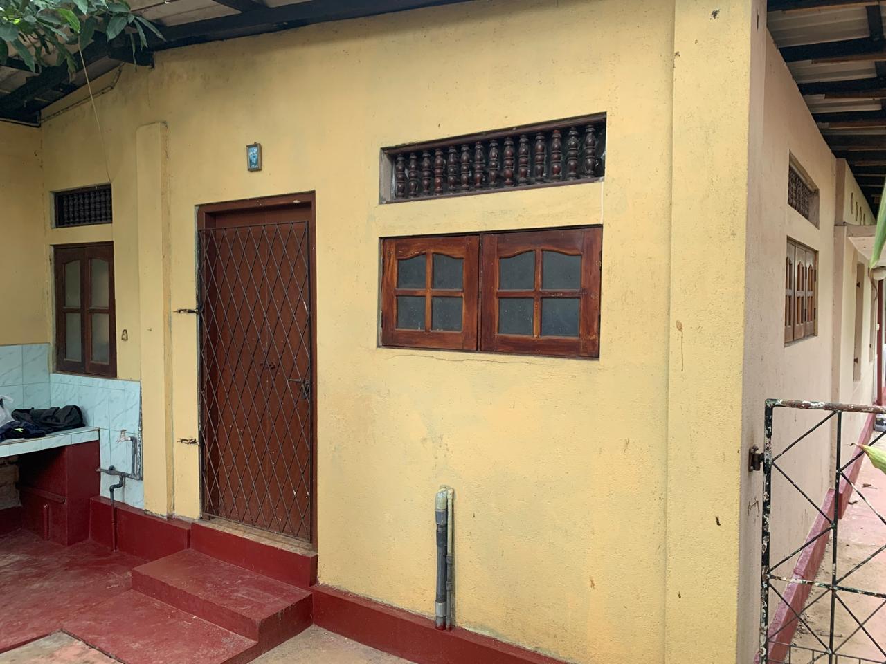 House with Annex for Sale - 15 Perches - 5 Bedrooms - 75 Mn