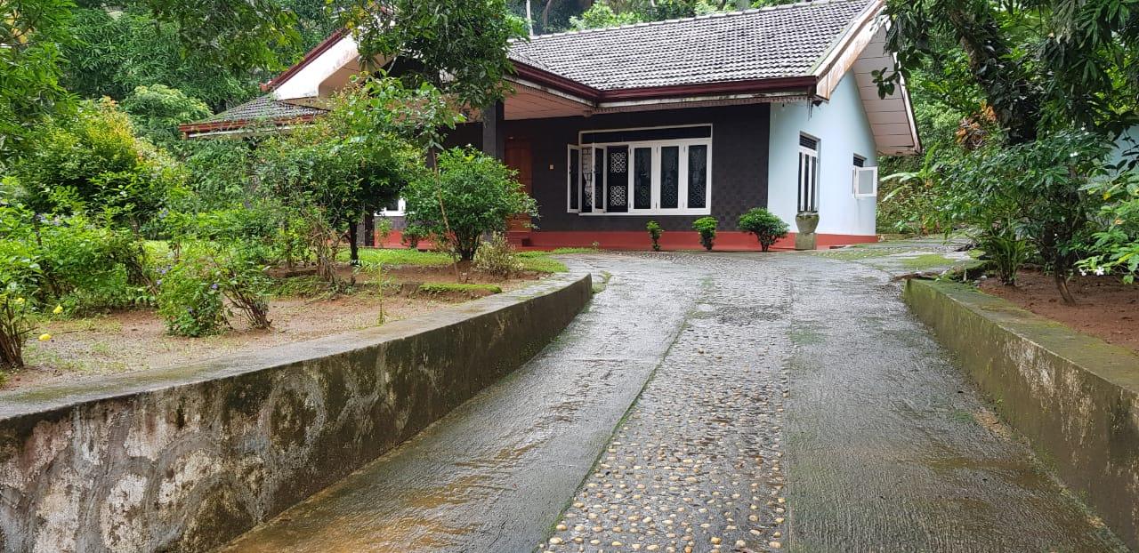 House with Land for Sale – Kahawatta  - 135 Perches - 26.5 Mn