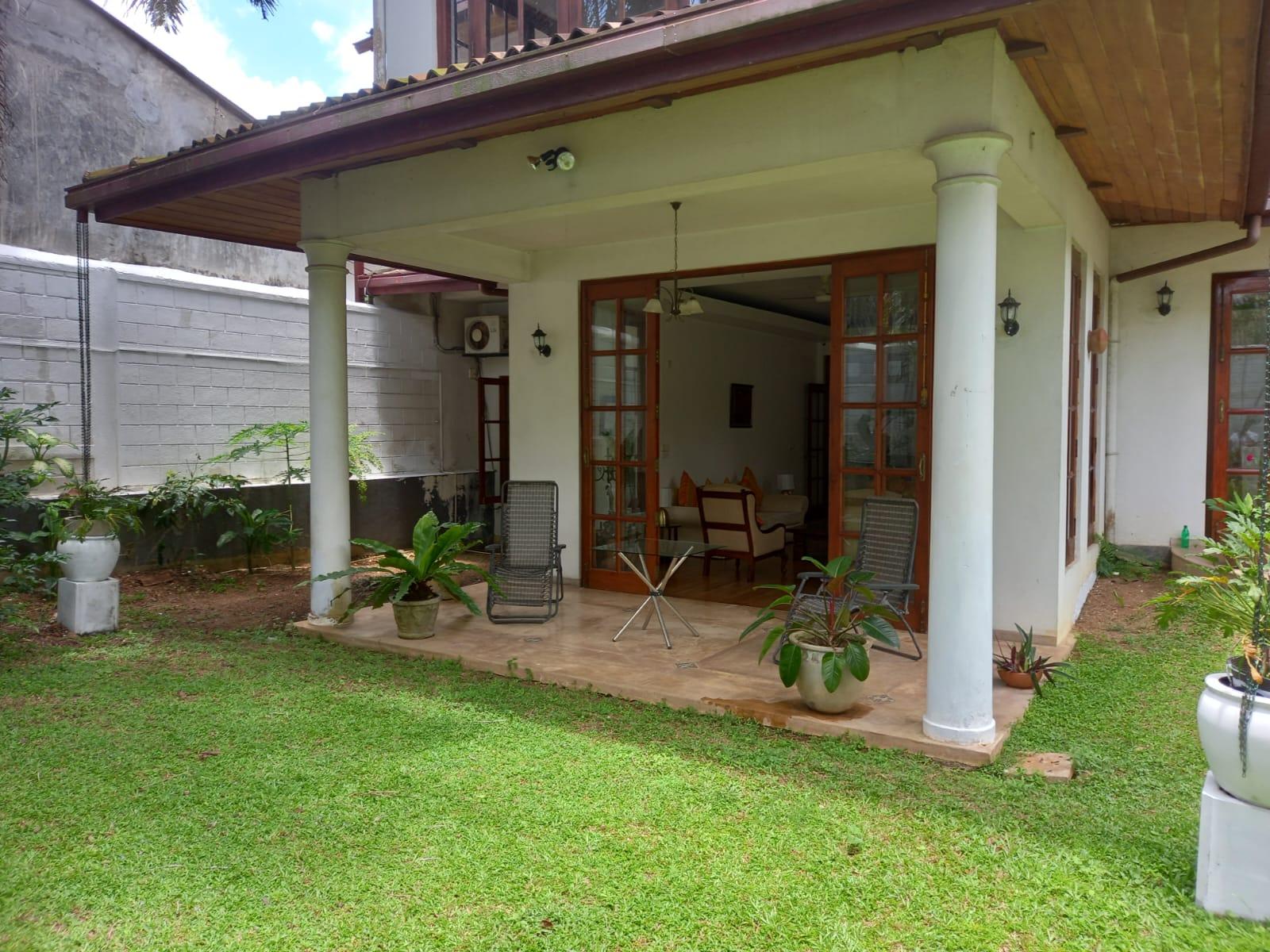 4500 Sqft 4BR House with Solar Power in Pelawatte (22 Perches)