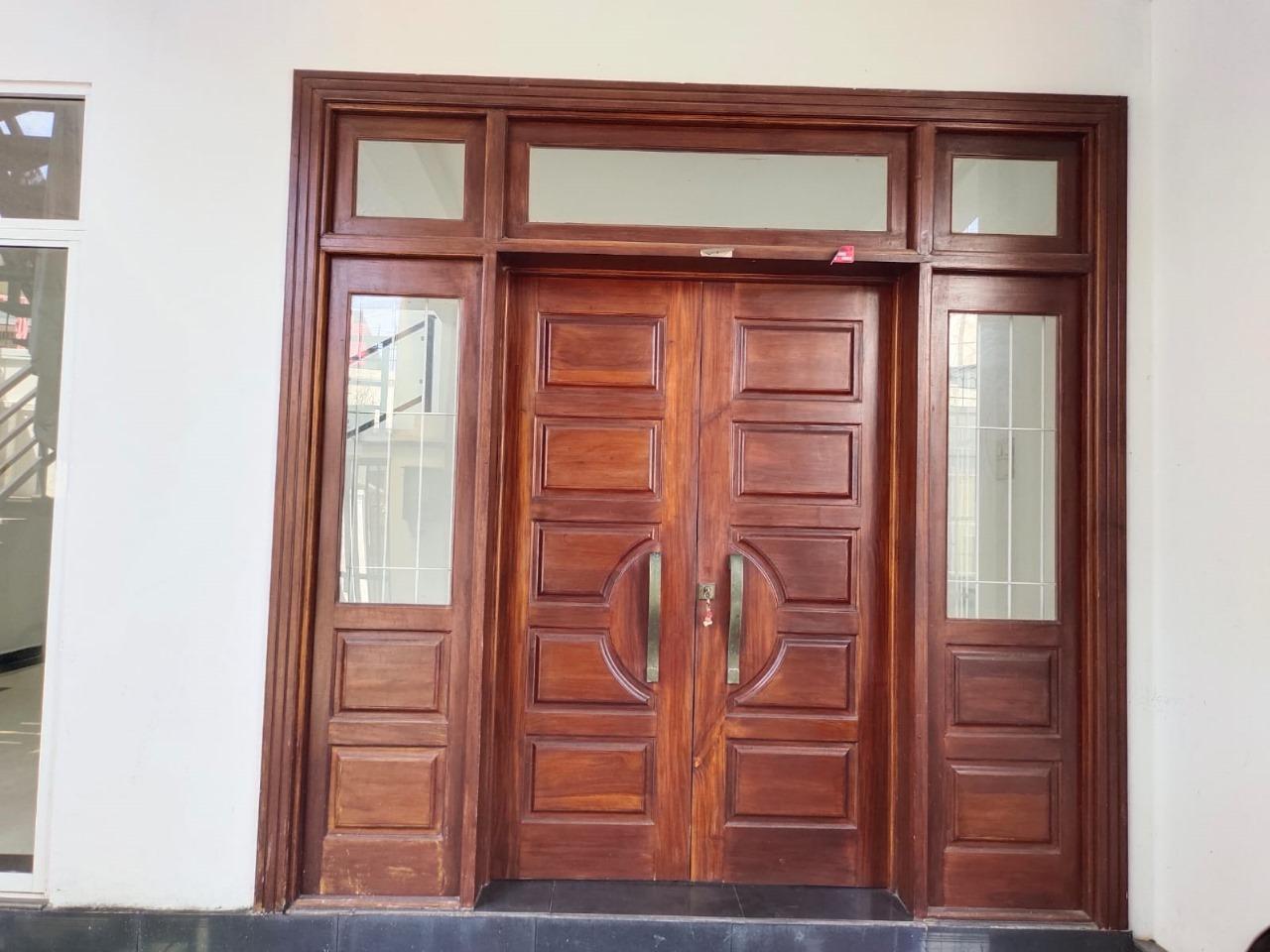 GROUND FLOOR HOUSE FOR RENT MOUNTLAVANIA (GALKISSA)*