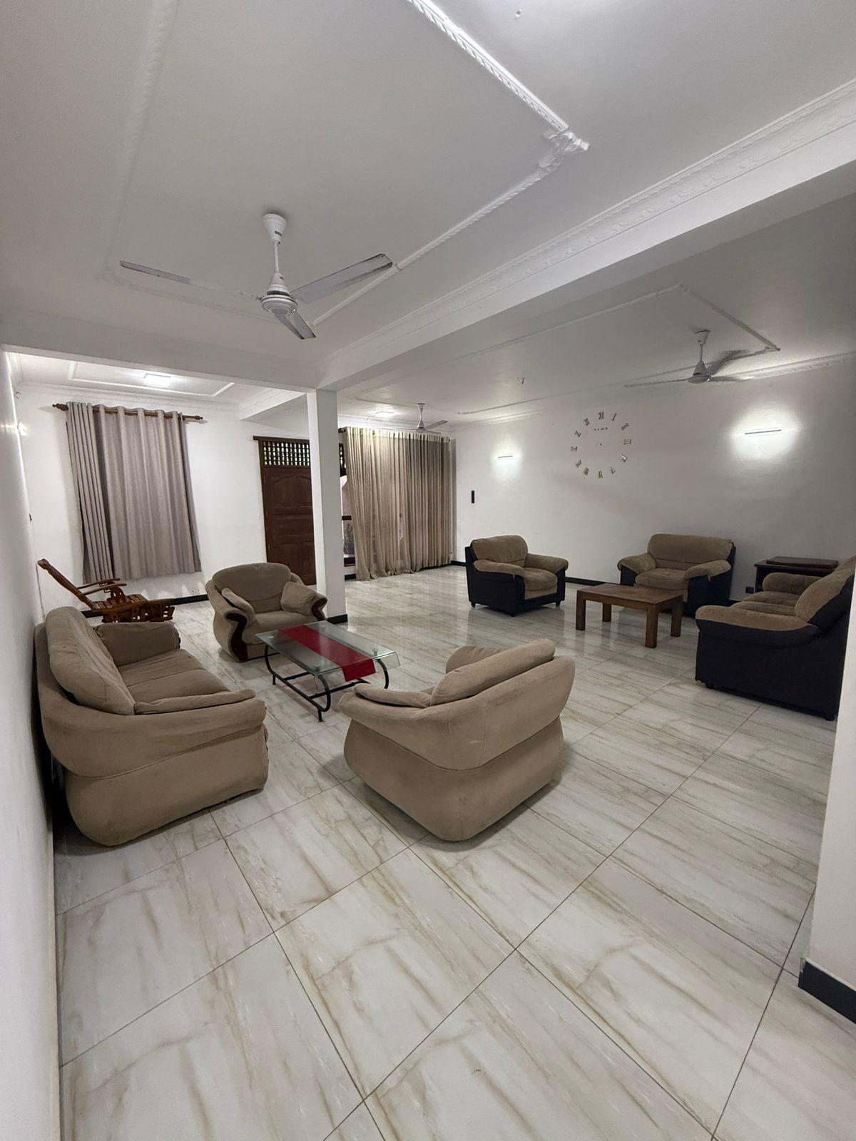 5 BR House with Commercial Value for Sale in Colombo 04 | Sea side*