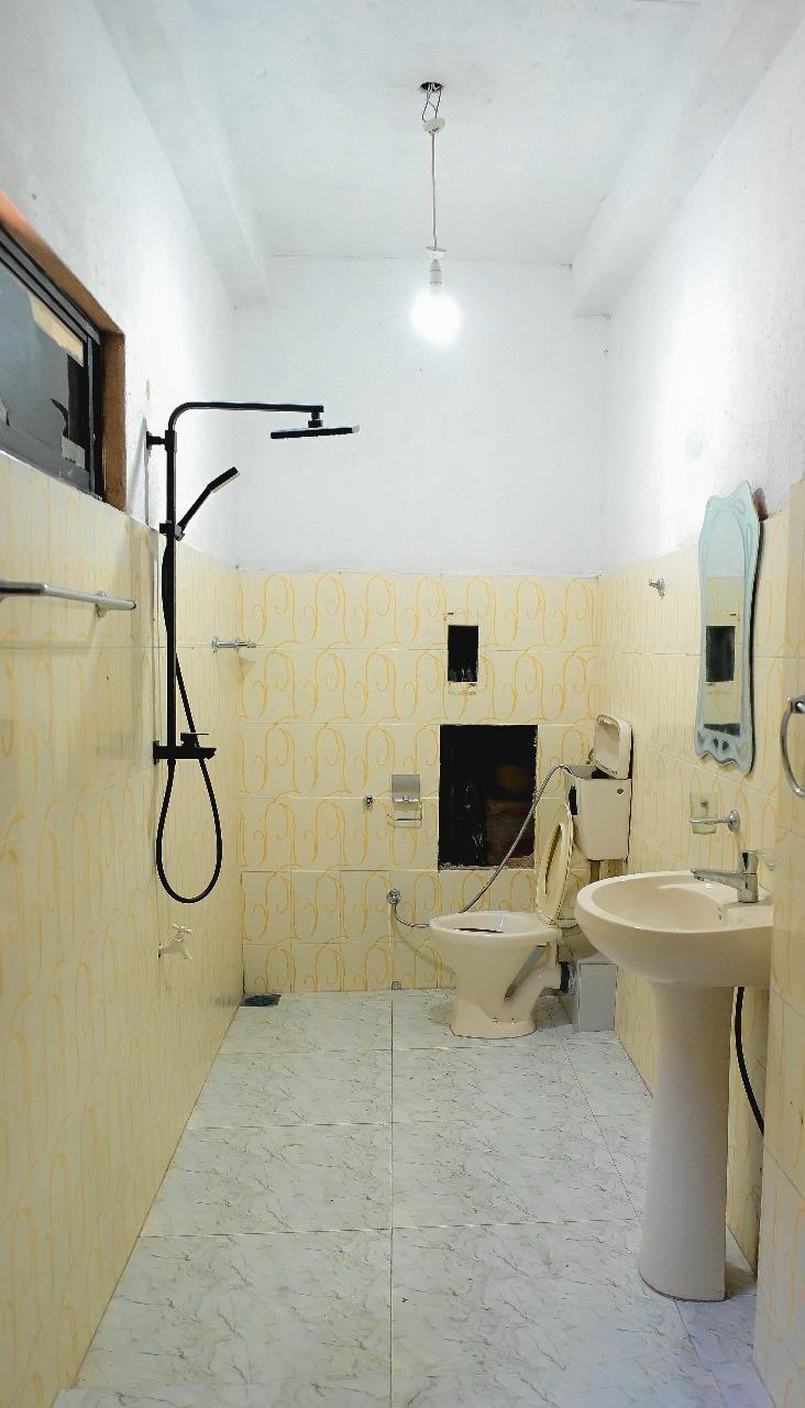 Storey Building with Sea View – Mount Lavinia (Galle Road)* 🌊