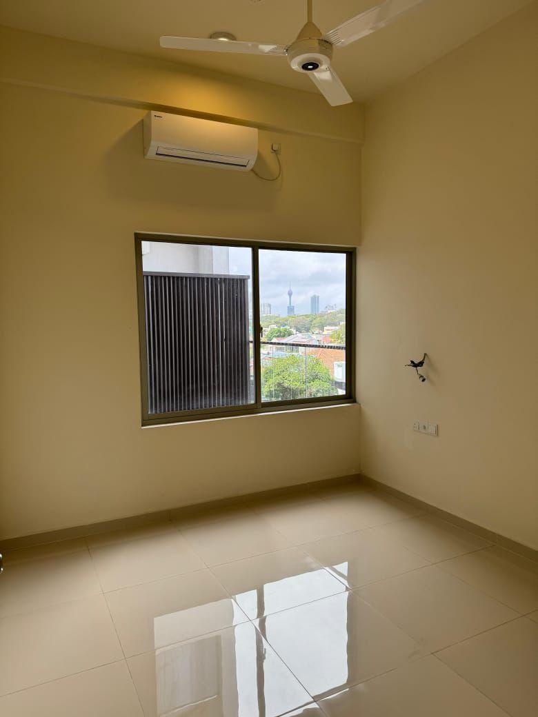 Luxury 3BR Apartment for Sale in Colombo 5 – Brand New, Prime Location