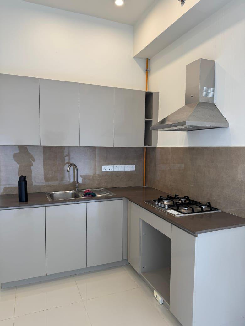 Luxury 3BR Apartment for Sale in Colombo 5 – Brand New, Prime Location