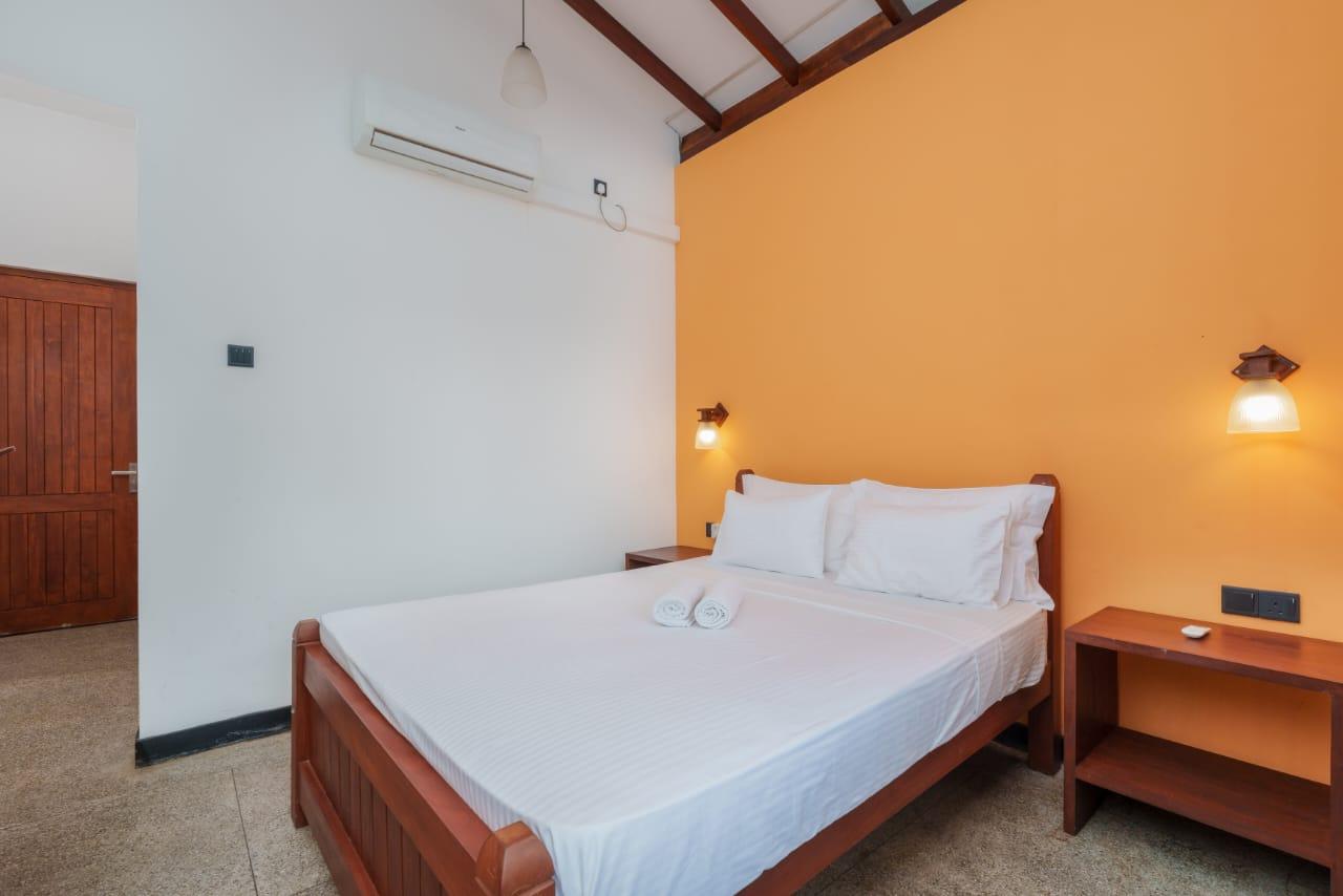 Luxury Hotel Villa for Sale – Kalutara - 10 Rooms - 165 Mn