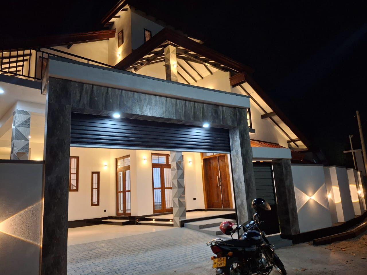 Luxury House for Sale in Negombo - 12.5 Perches - 36.5Mn