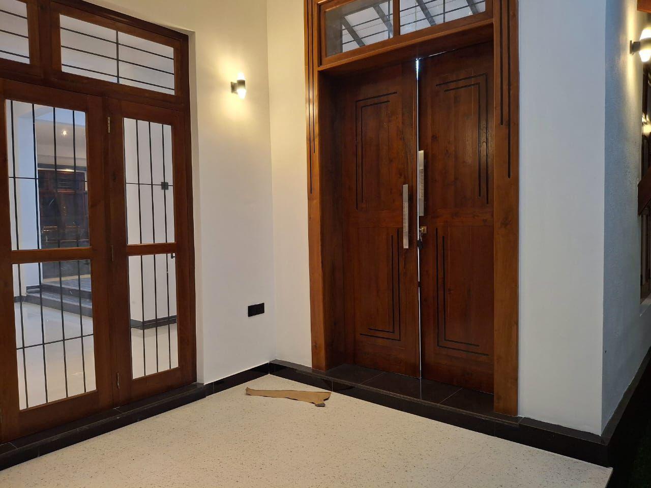 Luxury House for Sale in Negombo - 12.5 Perches - 36.5Mn