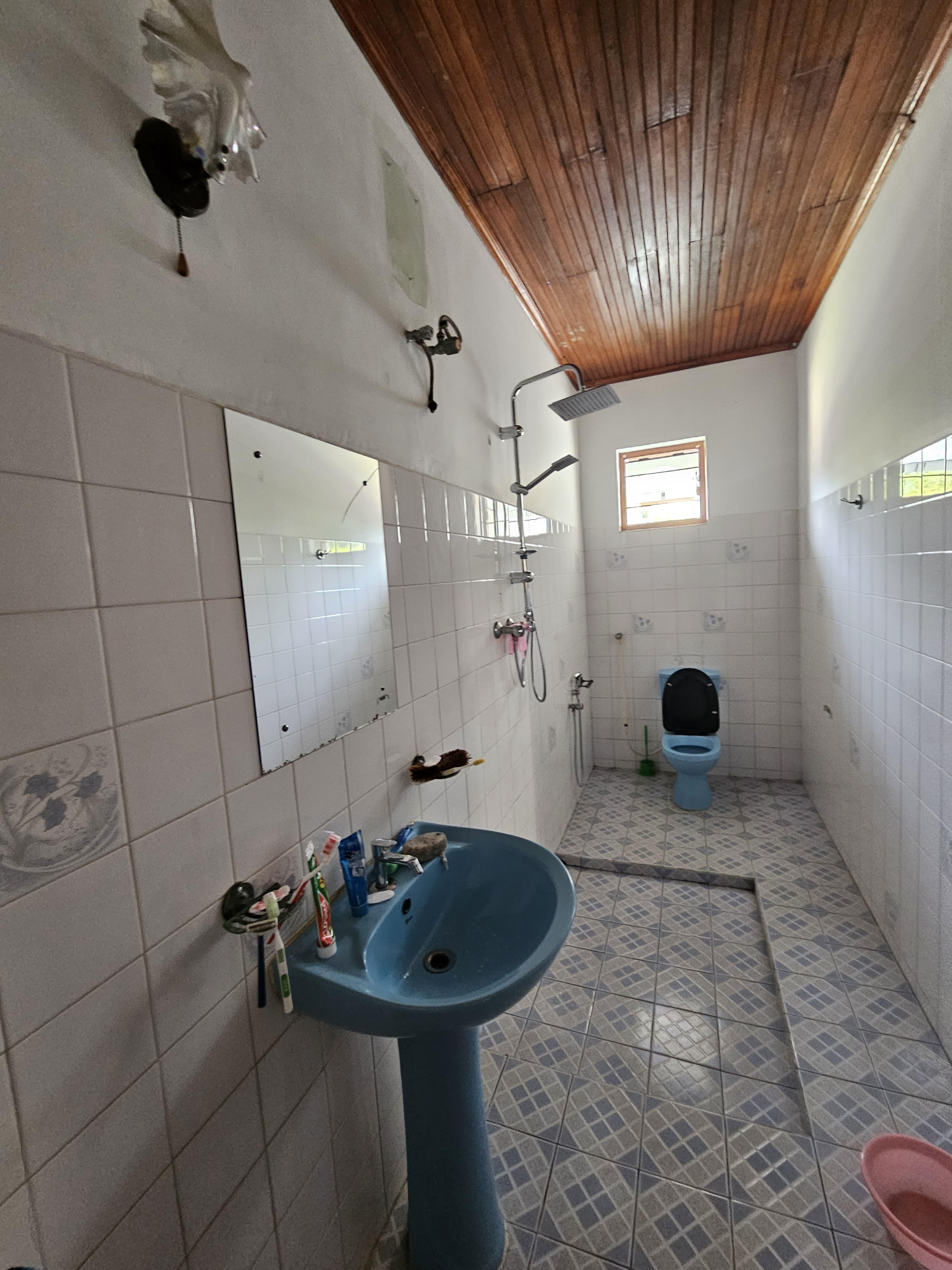 Luxury Villa  for Sale in Aluthgama - 34 Perches - 7 Rooms - 85Mn