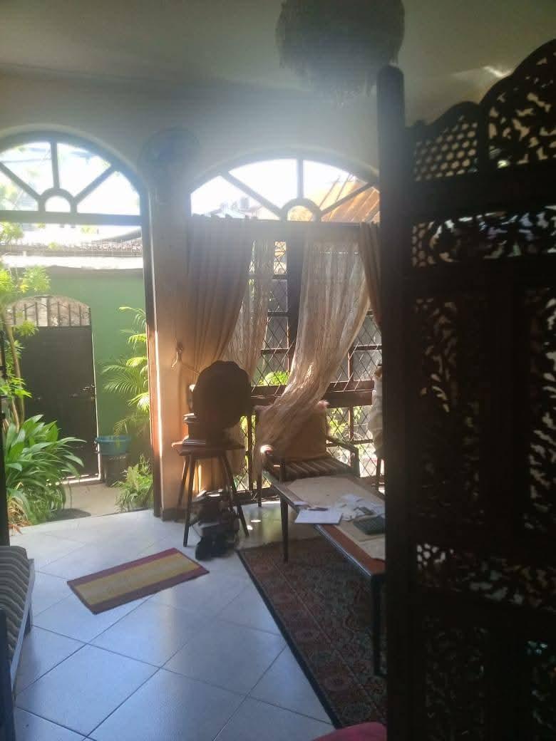 Two-Storey Multi-Unit House for Sale in Kollupitiya – 6.9 Perches