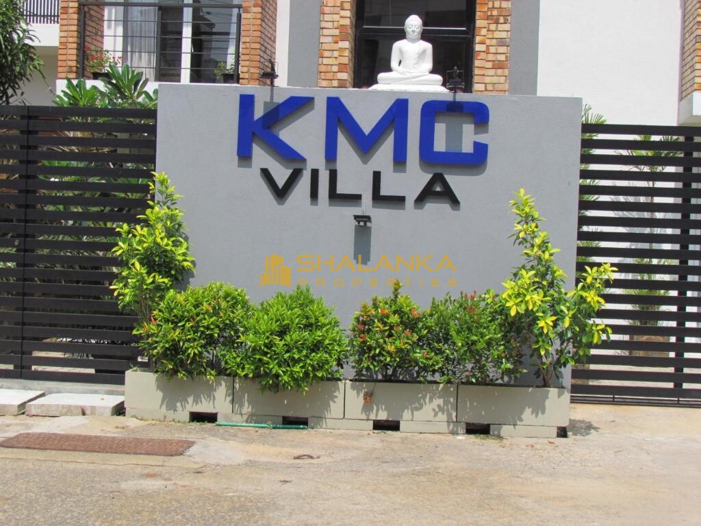 KMC Villa,  30 Sangamitta Avenue, 10350 Mount Lavinia