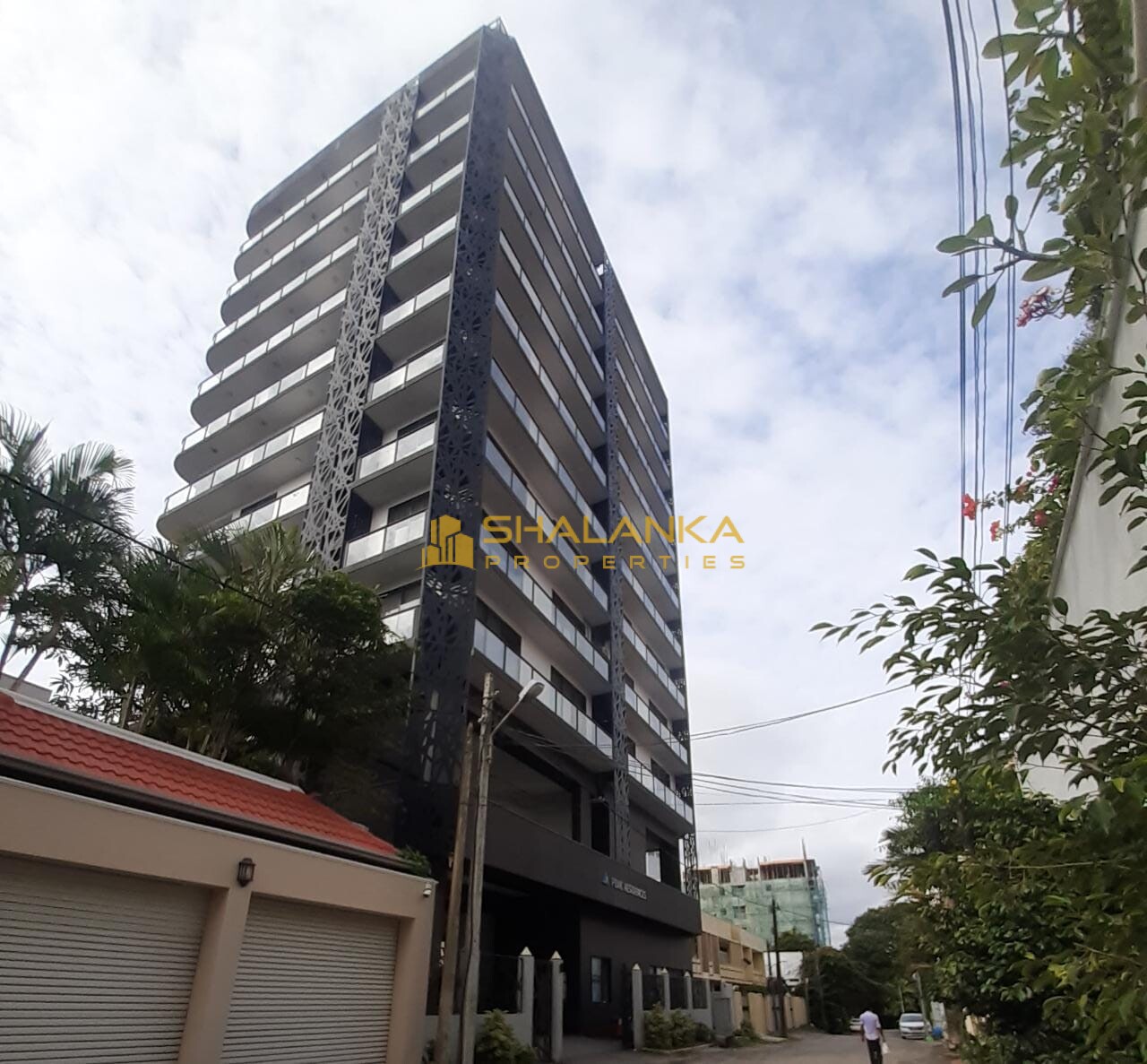 Peak Residencies, 09, Sinsapa Road, Colombo - 06