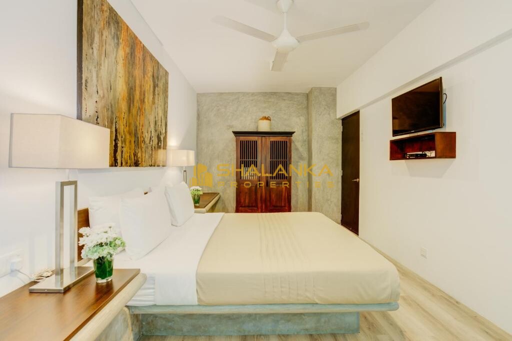 Taru Villas - Lake Lodge, 20, Alvis Terrace, Kollupitiya, Colombo 3