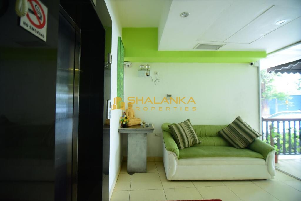 Thilhara Days Inn, No 75, Union Place Colombo 2