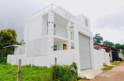 House for Sale in Kandana - 8 Perches - 45 Mn