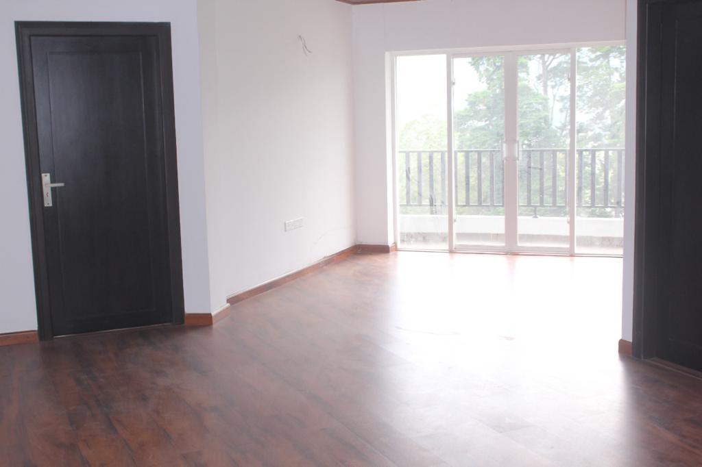Apartment For Sale Nuwara Eliya - 43 Mn LKR