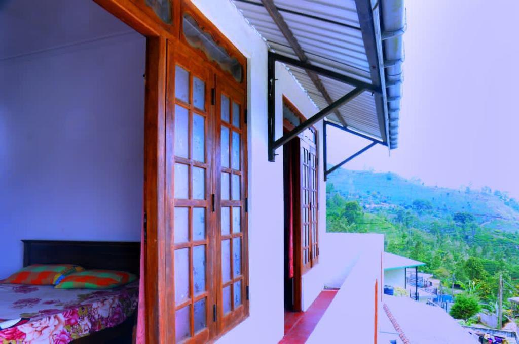 Villa for Sale in Haputale - 7.5 Perches - 11 Rooms - 85 Mn