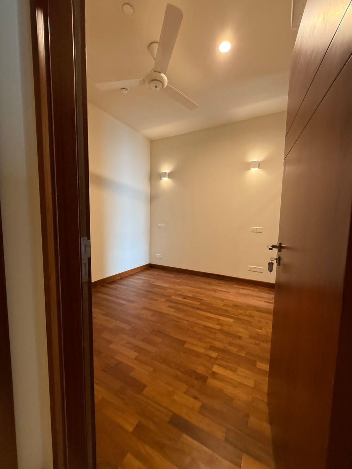 The grand apartment for sale  Colombo 7