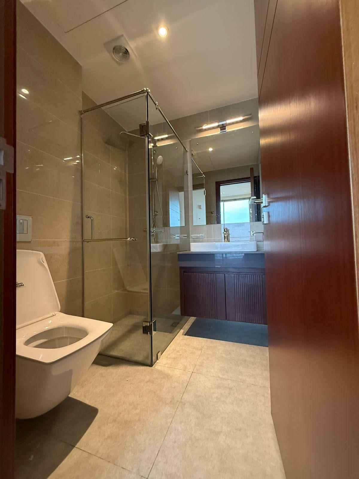 The grand apartment for sale  Colombo 7