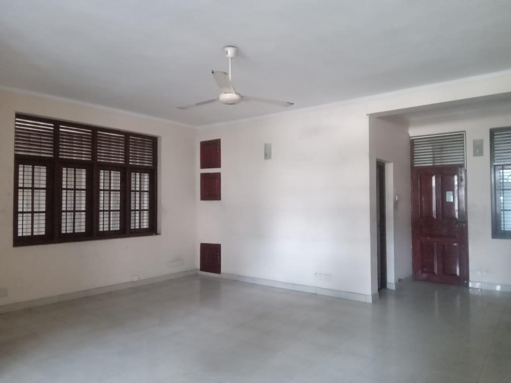 Commercial Building For Sale In Colombo 07