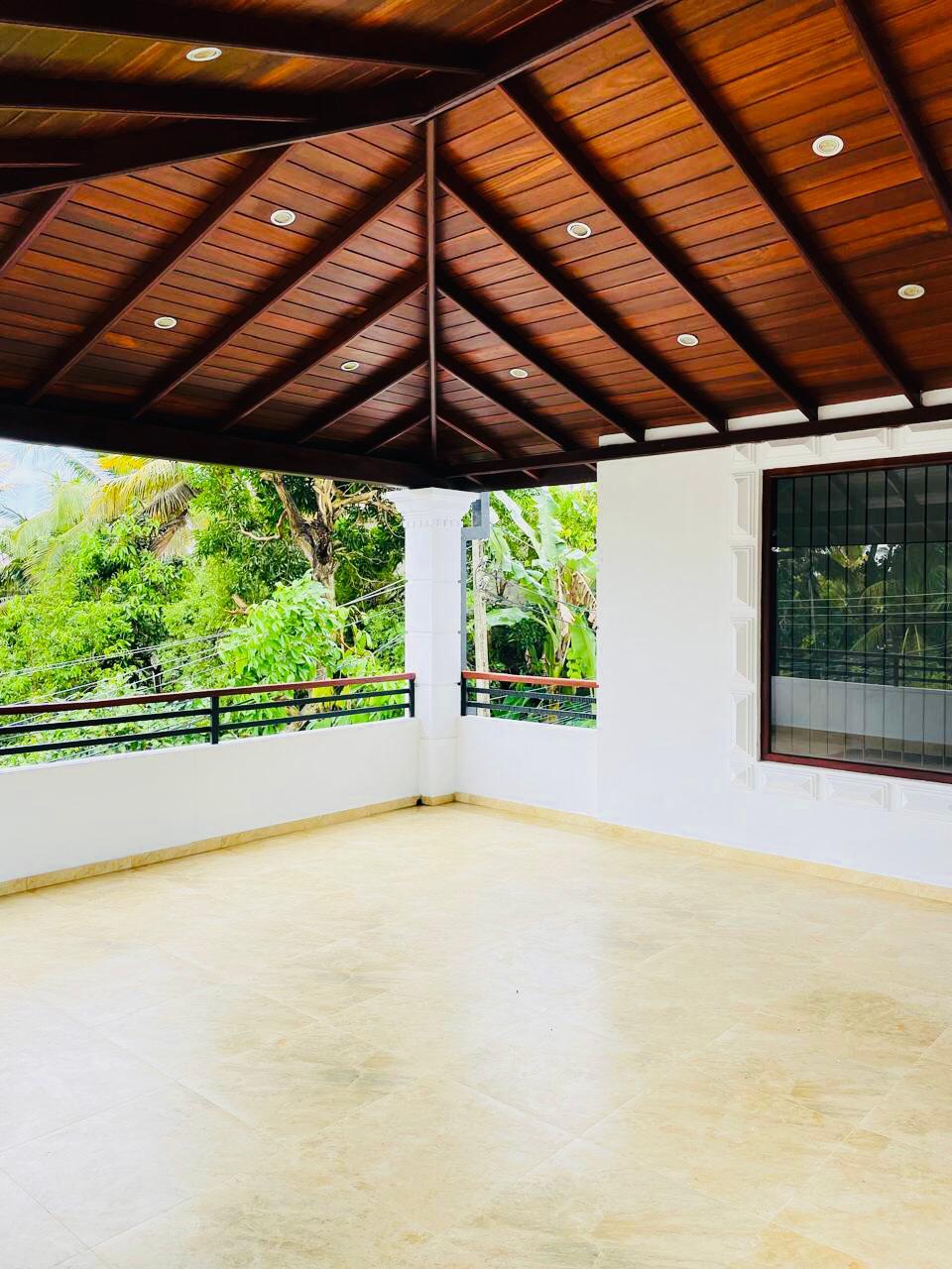 Modern House For Sale In Piliyandala