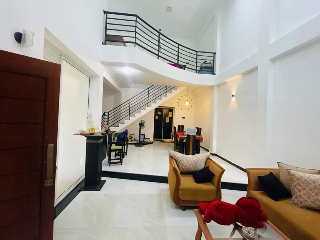 Unfurnished House for Sale in Boralesgamuwa!