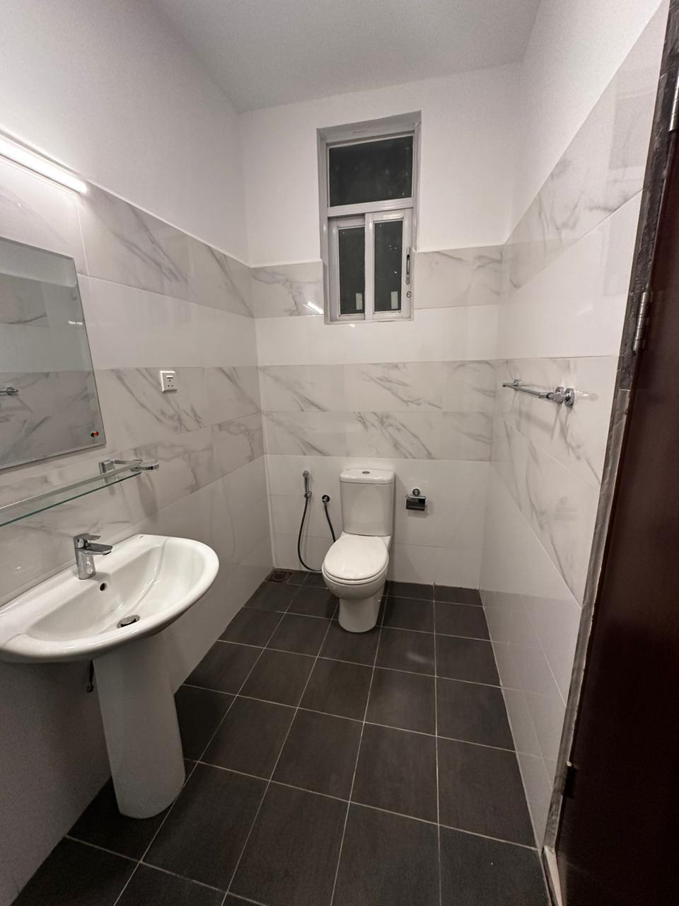 Apartment for sale at kawdana road dehiwala