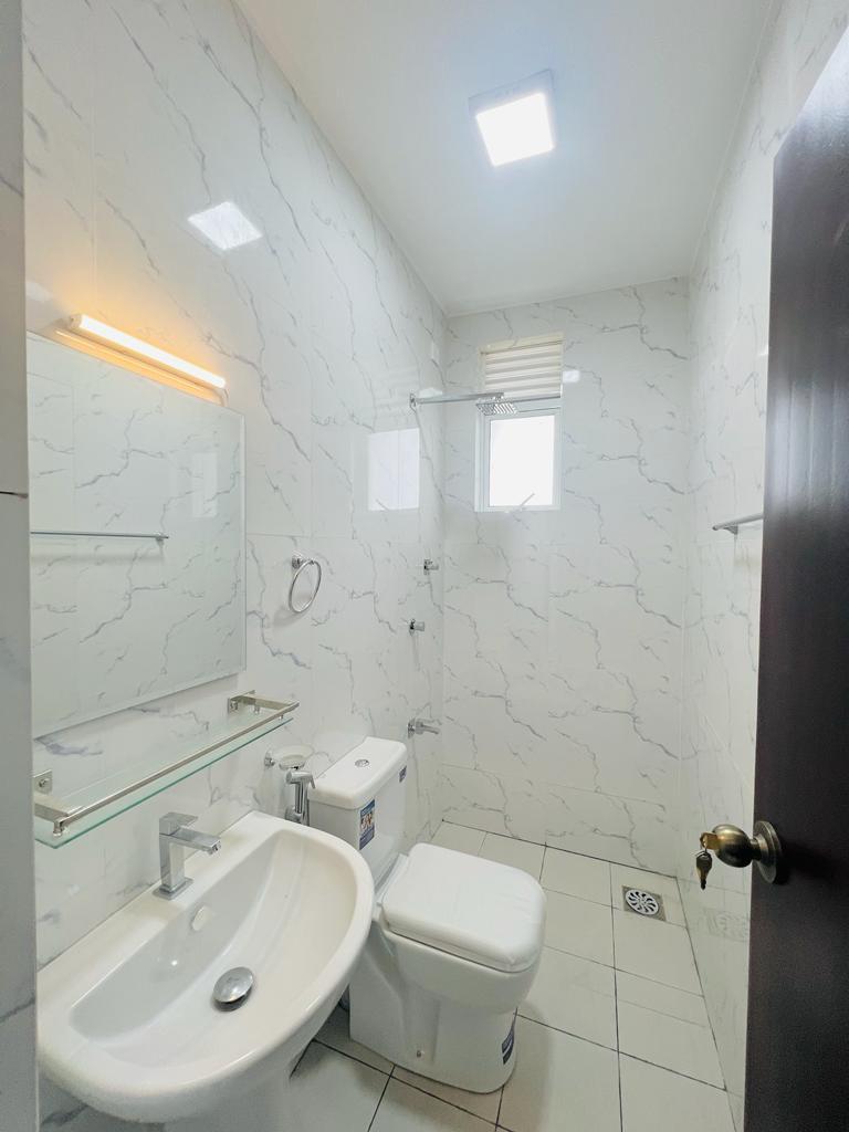 Wellawatta DUPLEX Apartment For Sale