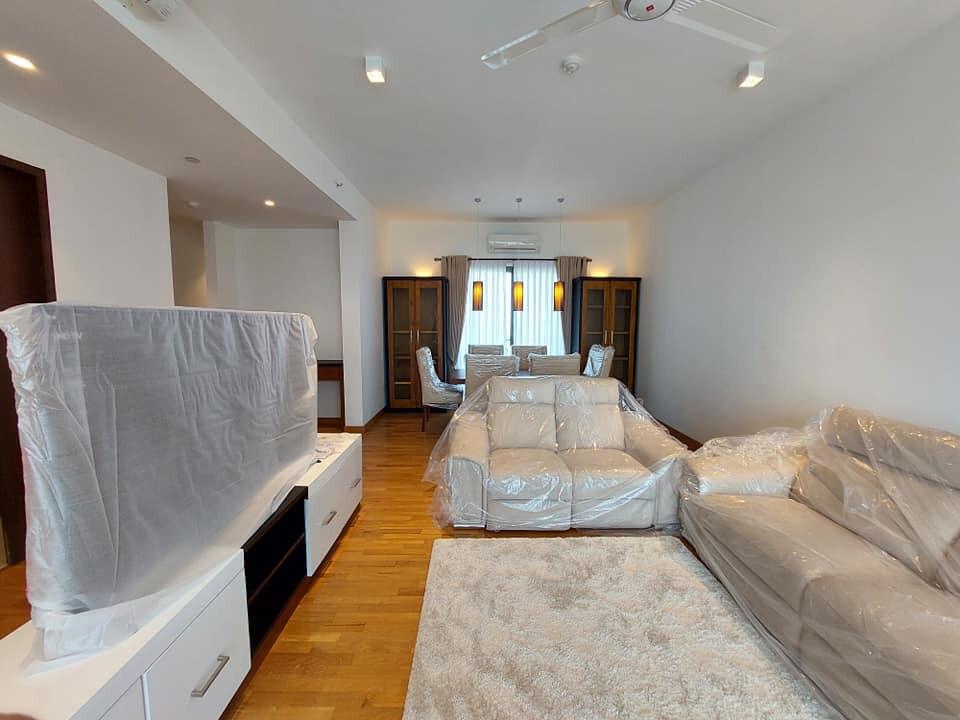Brand new furnished Apartment for sale in Luna tower