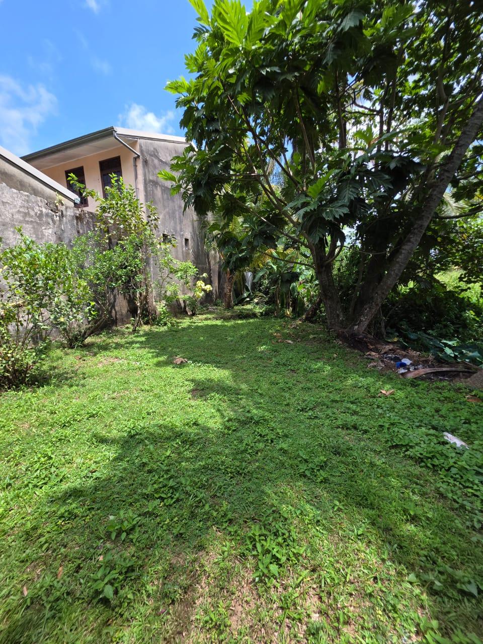 House for sale in Railway Avenue Maharagama